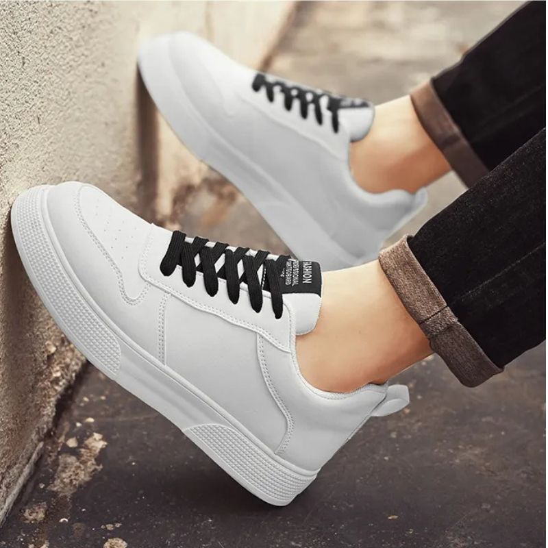 Varsity-Prime Leather Student Sneakers