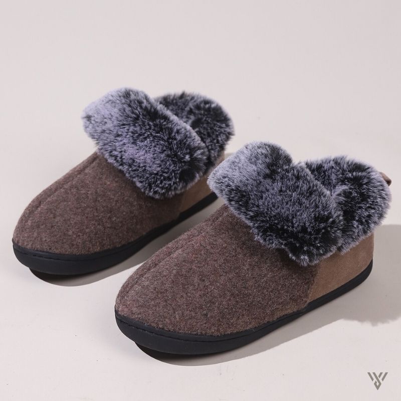 Fleece Winter Slippers - Fur Collar Ankle Booties - Vayome - Brown - Pair