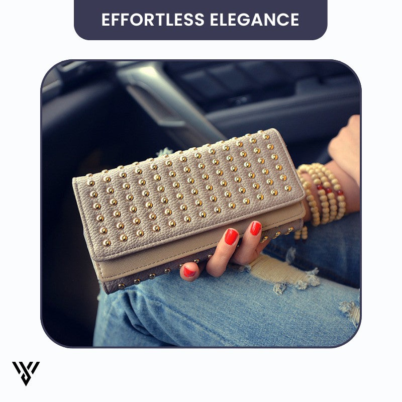 Woman model showing the elegant CovaRivet 3-Fold Leather Wallet in gray inside a car - VAYOME.