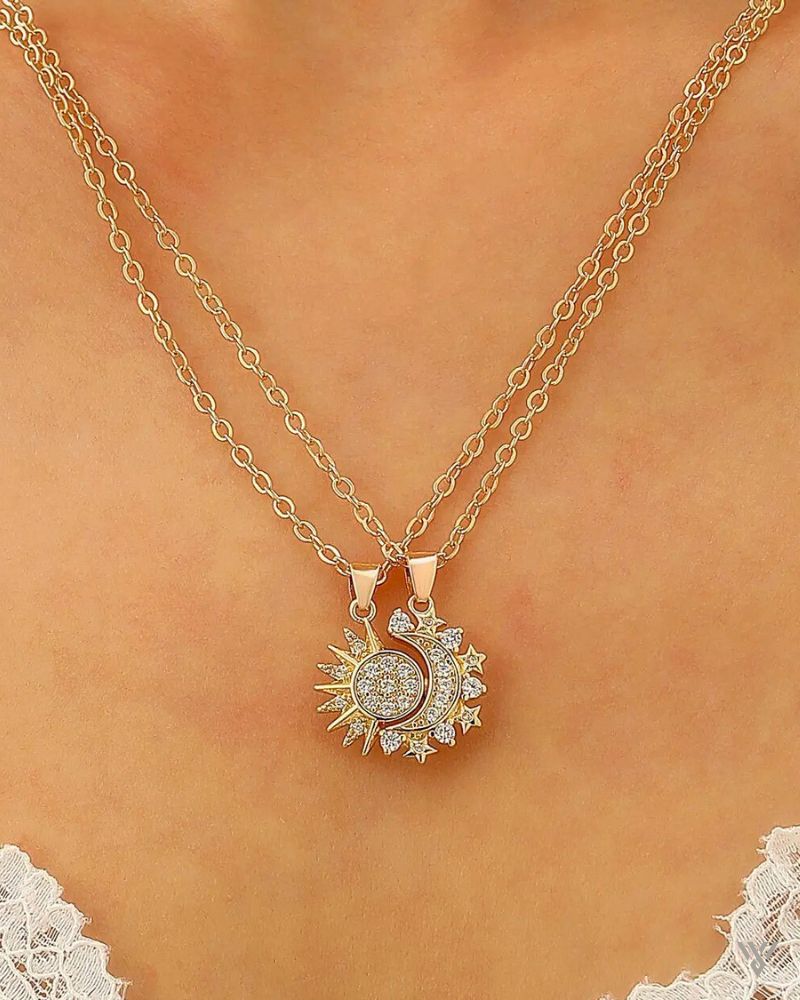 Interlink Celestial Duo Necklace - Magnetic Pendant Clavicle Chain Necklace for Couple Lovers - Vayome - Gold - Lifestyle Shot 1