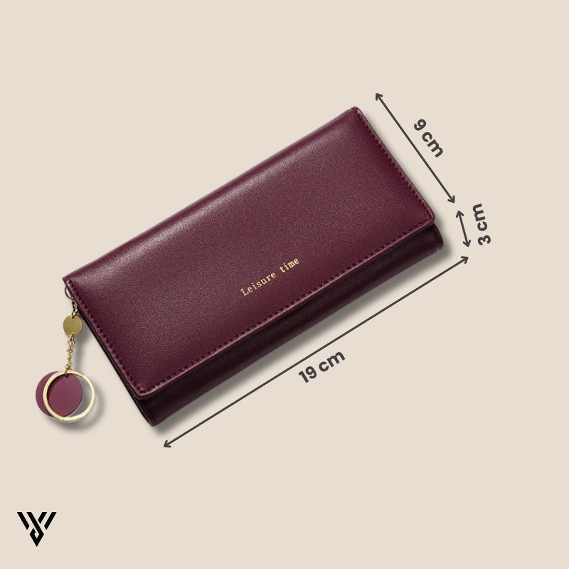 LeisureTime Pendant Wallet dimensions in deep red wine: 19cm length x 3cm depth x 9cm height - VAYOME.